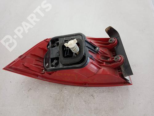 Right taillight VW PASSAT B6 (3C2) 1.6 TDI | BP10003800C35 