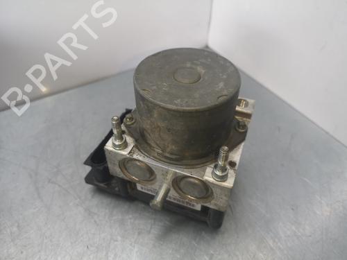 Used ABS pump RENAULT CLIO III (BR0/1, CR0/1) 1.5 dCi (BR17, CR17) (86 hp) 12498363