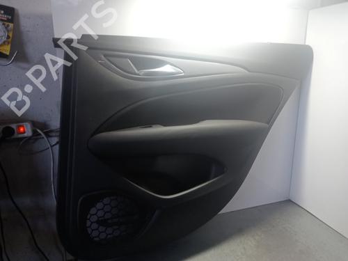 Bageste højre beklædning Bageste højre beklædning OPEL INSIGNIA B Grand Sport (Z18) [2017-2026] 33957931 33957931
