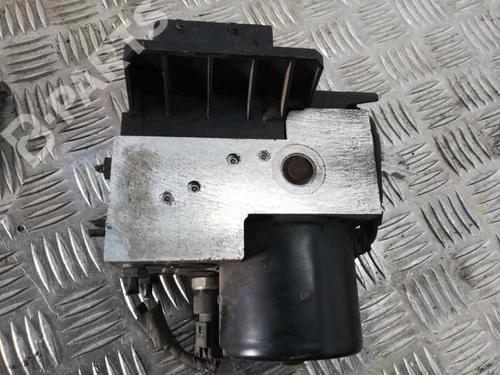 Used ABS pump MERCEDES-BENZ E-CLASS (W210) E 320 CDI (210.026) (197 hp) 5627266