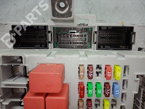 Fuse box LANCIA DELTA III (844_) 1.6 D Multijet (844.AXC11, 844.AXC1A) | BP9664433E1 