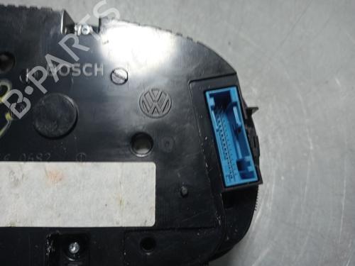 Instrument cluster VW GOLF IV (1J1) 1.6 | BP21068131C47 