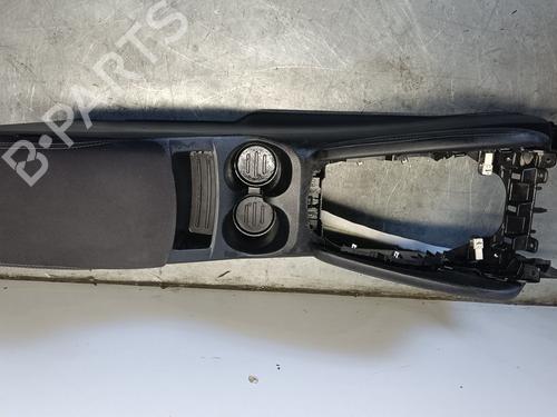 Armrest / Center console NISSAN QASHQAI II (J11, J11_) | BP30151954I20