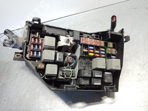 Used Fuse box FORD MONDEO IV (BA7) 2.2 TDCi (175 hp) 9192160