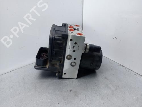 Used ABS pump FORD MONDEO III (B5Y) 2.0 TDCi (130 hp) 25382231