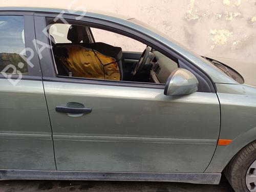 Used Right front door Right front door 38072786 38072786