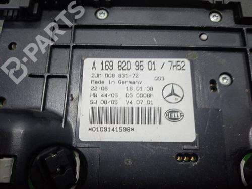 Interior roof light MERCEDES-BENZ B-CLASS Sports Tourer (W245) B 180 CDI (245.207) | BP8940019I8