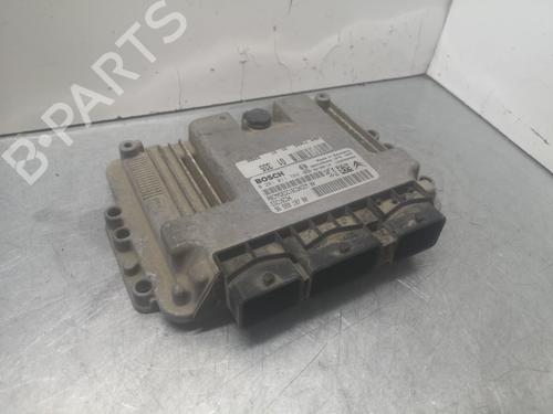 Used Engine control unit (ECU) PEUGEOT 206 Hatchback (2A/C) 1.4 HDi eco 70 (68 hp) 15239962