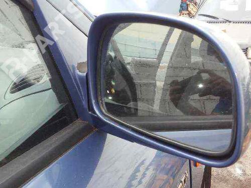 Right mirror HYUNDAI SANTA FÉ I (SM) 2.0 CRDi 4x4 | BP225858C27 