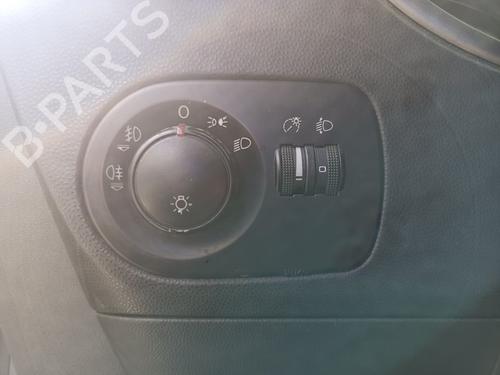 Interruttore luci Interruttore luci SEAT LEON (1P1) [2005-2013] 33890953 33890953