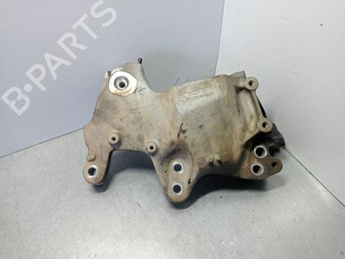 Used Engine mount NISSAN NV300 Van (X82) [2016-2025]  30564953