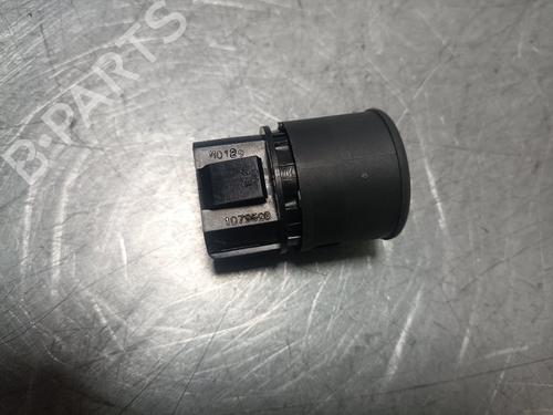 Switch RENAULT MEGANE III Hatchback (BZ0/1_, B3_) 1.5 dCi | BP26895589I30 