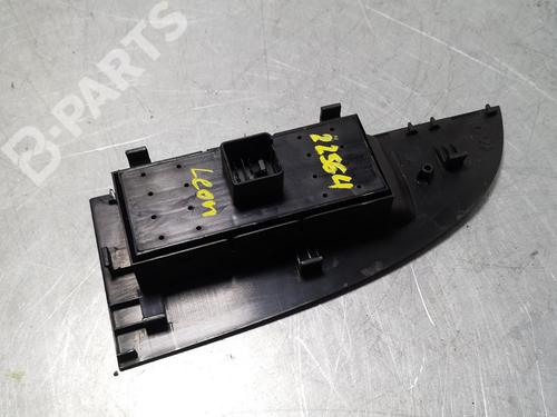 Left front window switch SEAT LEON (1P1) 2.0 TDI | BP8955945I27 