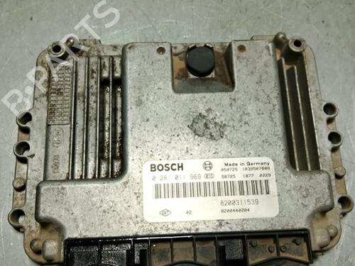 Used Engine control unit (ECU) Engine control unit (ECU) RENAULT LAGUNA II (BG0/1_) [2001-2007] 29348351 29348351