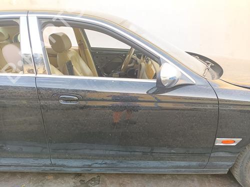Used Right front door Right front door 38330380 38330380
