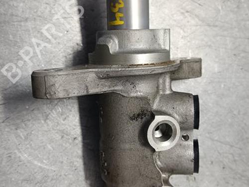 Hovedbremsecylinder PEUGEOT 3008 II SUV (MC_, MR_, MJ_, M4_) [2016-2025]  29720490