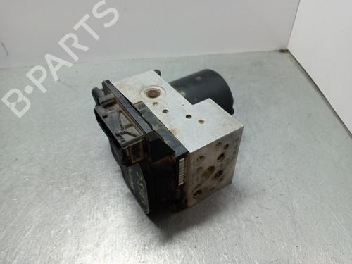 Used ABS pump MERCEDES-BENZ E-CLASS (W210) E 250 Turbo-D (210.015) (150 hp) 32502046