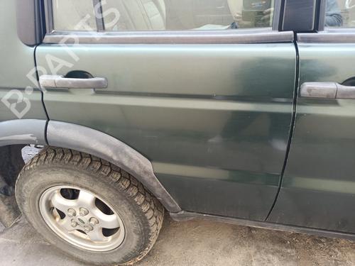 Used Right rear door LAND ROVER DISCOVERY II (L318) 2.5 Td5 4x4 (139 hp) 30922511