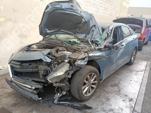 Brugte HYUNDAI i40 I (VF)  1.7 CRDI  4832399