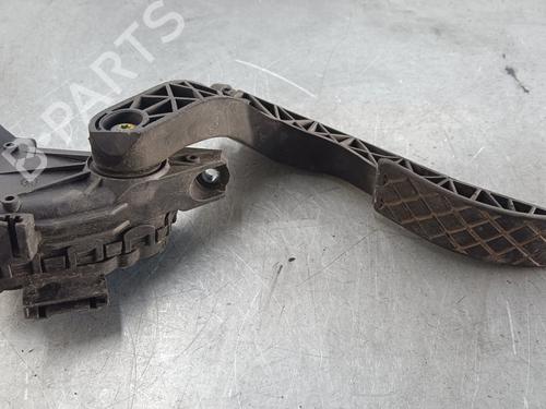 Used Pedal AUDI A4 B6 Avant (8E5) 1.9 TDI (130 hp) 11946035