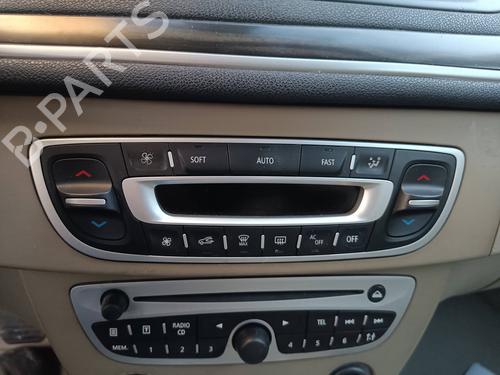 Used Climate control RENAULT MEGANE III Coupe (DZ0/1_) 1.9 dCi (DZ0N, DZ0J, DZ1J, DZ1K) (131 hp) 10326821