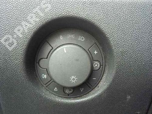 Used Headlight switch OPEL CORSA D (S07) 1.3 CDTI (L08, L68) (75 hp) 1927455