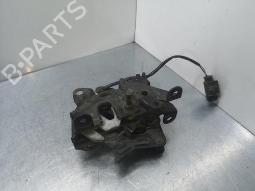 Used Hood lock BMW 7 (F01, F02, F03, F04) 740 d xDrive (306 hp) 18312998