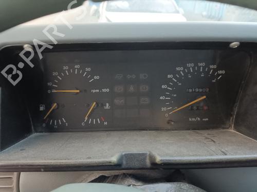 Used Instrument cluster LAND ROVER DISCOVERY I (LJ) [1989-1998]  27369605