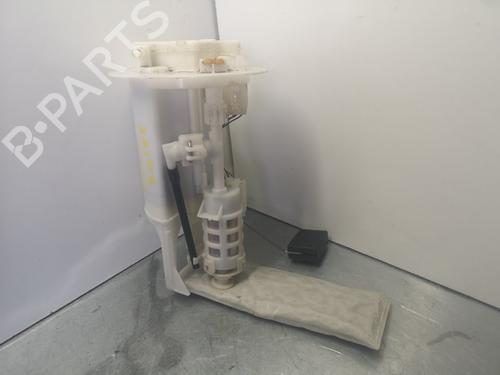 Used Fuel pump TOYOTA YARIS (_P13_) 1.0 (KSP130_, KSP130) (69 hp) 10326694