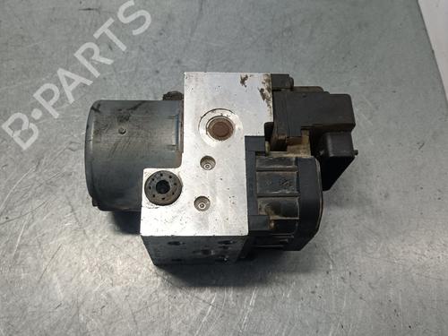 Módulo de ABS TOYOTA AVENSIS Liftback (_T22_) 1.6 i (AT220_, AT220R) (110 hp) 27440262