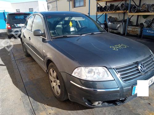 Engine control unit (ECU) VW PASSAT B5.5 (3B3)  | BP17673683M57 