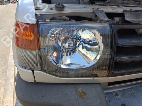 Højre forlygte MITSUBISHI PAJERO II (V3_W, V2_W, V4_W, V5_W) 2.5 TD 4WD (V24W) (99 hp) 28114153