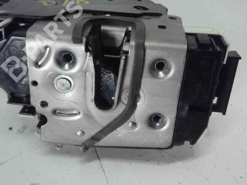 Front right lock MERCEDES-BENZ GLA-CLASS (X156) GLA 220 CDI (156.903) | BP2520142C97 