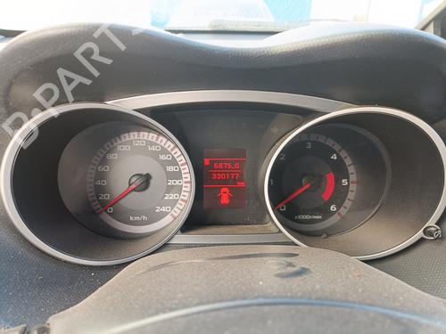 Used Instrument cluster PEUGEOT 4007 (VU_, VV_) 2.2 HDi (156 hp) 15810974