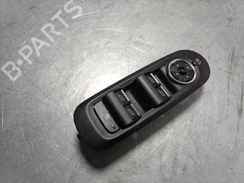 Venstre fortil elrude kontakt FORD S-MAX (WA6) [2006-2014]  31167497
