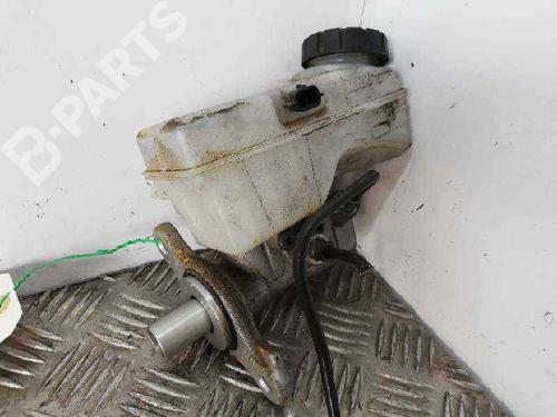 Used Brake master cylinder RENAULT CLIO IV (BH_) [2012-2021]  5848311