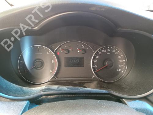 Used Instrument cluster Instrument cluster KIA CARENS IV 1.7 CRDi (116 hp) 33890998 33890998