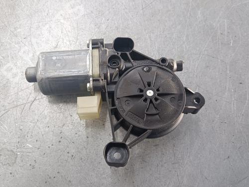 Used Left rear window motor SKODA KAROQ (NU7, ND7) 1.6 TDI (115 hp) 19545560