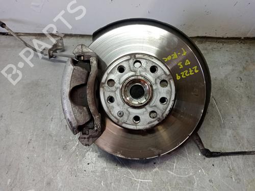 Used Left front steering knuckle Left front steering knuckle VW T-ROC (A11, D11) [2017-2026] 33272085 33272085