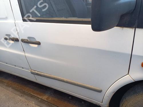 Used Right front door Right front door MERCEDES-BENZ VITO Van (W638) 108 CDI 2.2 (638.094) (82 hp) 40524372 40524372