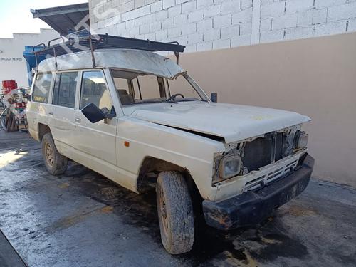 Pièces Détachées Usagées NISSAN PATROL III/1 Station Wagon (W160) [1979-1989]  4369025