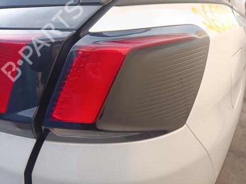 Højre baglygte PEUGEOT 3008 II SUV (MC_, MR_, MJ_, M4_) [2016-2025]  29720507
