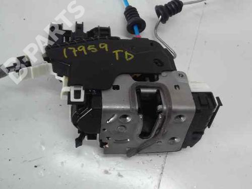 Rear right lock MERCEDES-BENZ GLA-CLASS (X156) GLA 220 CDI (156.903) | BP2520146C99 