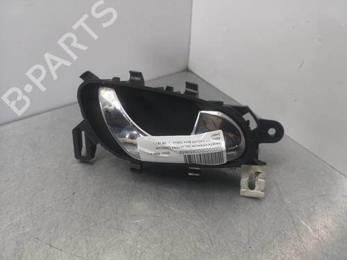 Used Front right interior door handle RENAULT KADJAR (HA_, HL_) 1.6 dCi 130 (HLA4) (130 hp) 17065698