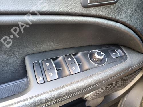 Used Left front window switch ALFA ROMEO STELVIO (949_) 2.2 D Q4 (949.AXB2A) (209 hp) 28132398