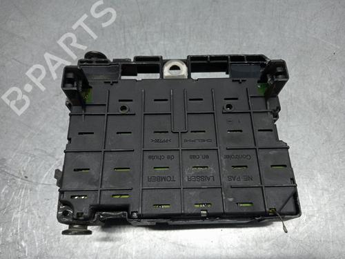 Sikringsdose PEUGEOT 206 Hatchback (2A/C) 1.4 HDi eco 70 | BP28141568E1 