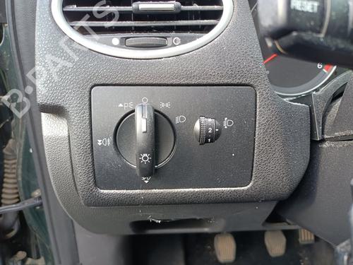 Used Headlight switch FORD FOCUS II (DA_, HCP, DP) 2.0 TDCi (136 hp) 29865609