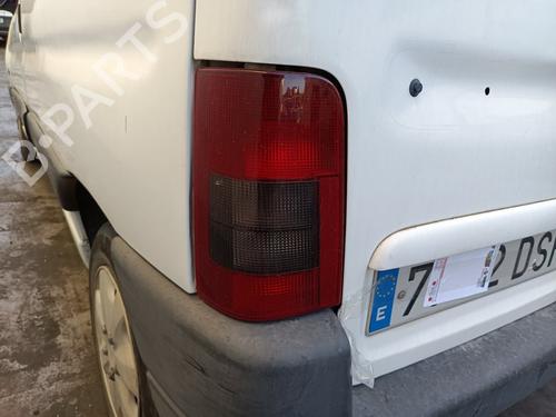 Used Left taillight CITROËN BERLINGO / BERLINGO FIRST MPV (MF_, GJK_, GFK_) 1.9 D (MFWJZ) (70 hp) 30876303