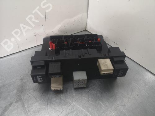 Used Fuse box VW PASSAT B6 (3C2) 2.0 TDI (140 hp) 15254363