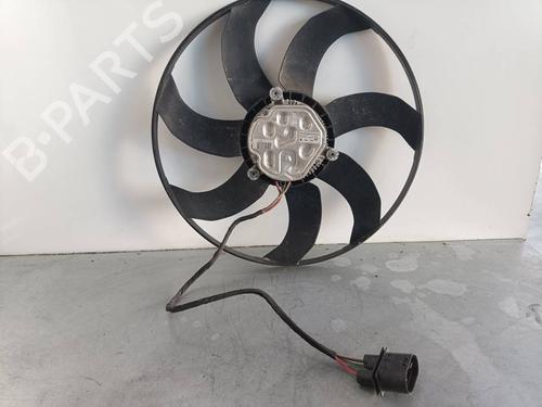 Used Radiator fan Radiator fan AUDI A3 (8V1, 8VK) 2.0 TDI (150 hp) 40182622 40182622